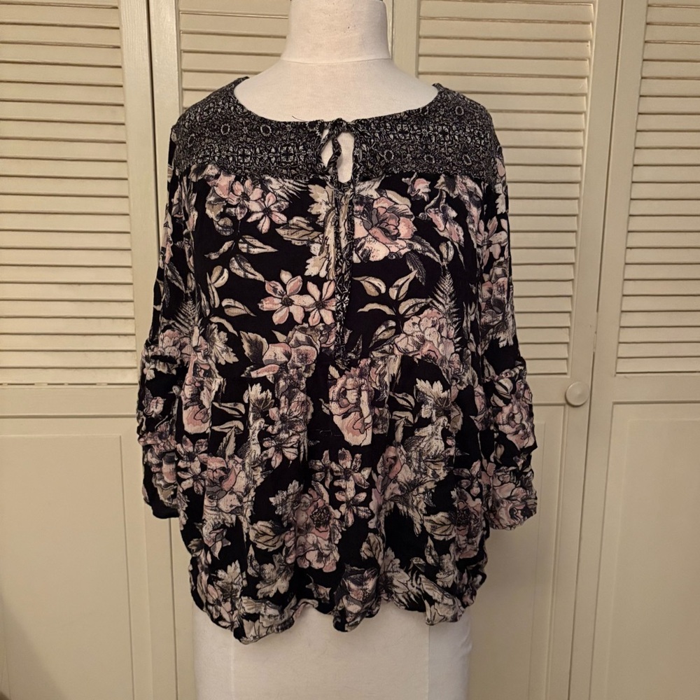 Flowy Boho Floral 3/4 Sleeve Blouse - Cato 18/20